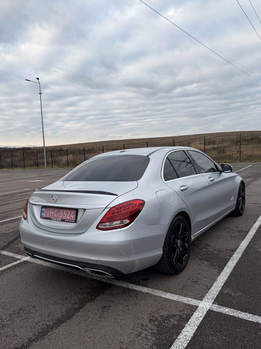 Продається Mercedes C-class w205 2.0 c300 Мерседес