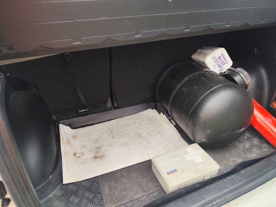 Терміново Suzuki GRANDVITARA