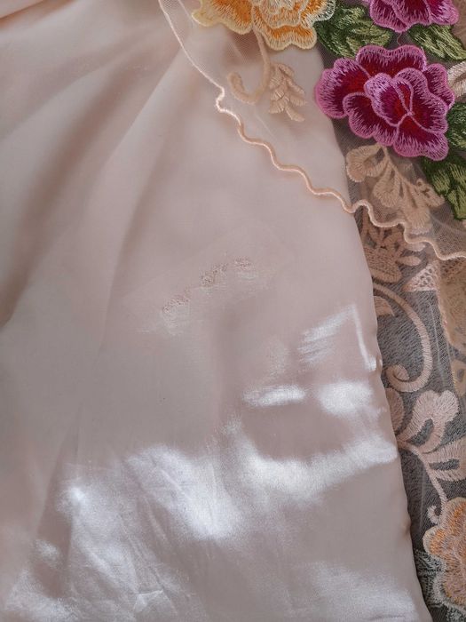 Sukienka koronkowa wyjściowa damska z haftem r.38