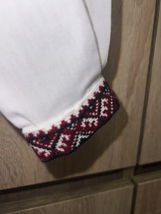 Вишиванка для хлопчика ручна вишивка