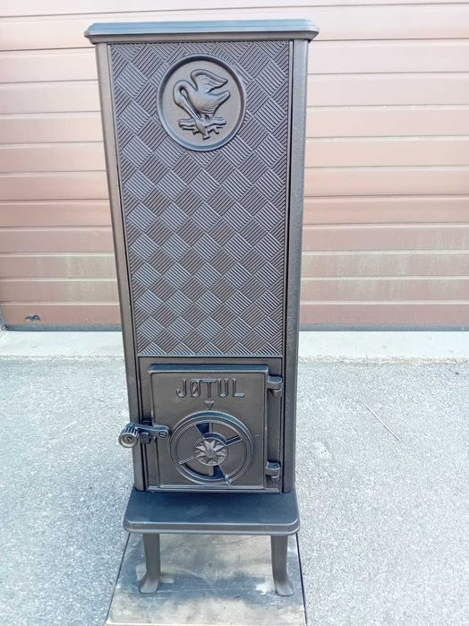 Norweski piec żeliwny Jotul 606