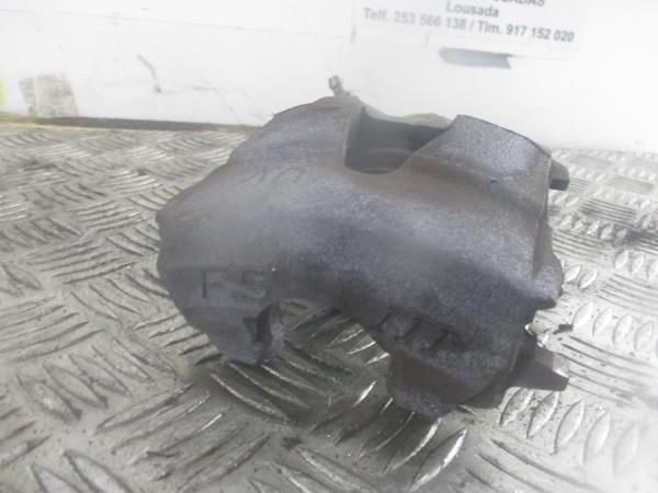 Pinça travão / maxila de travão frente direita VOLKSWAGEN Polo (6R, 6C