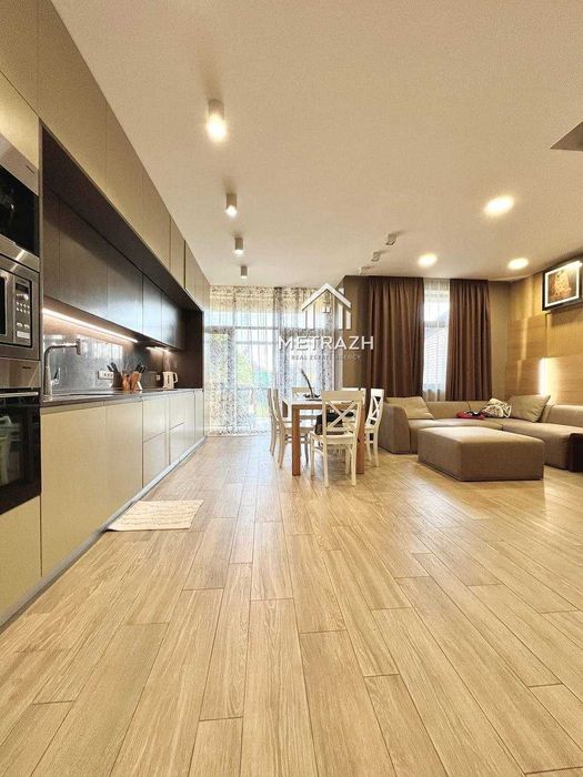 Дом в городе Таунхаус 200 м2 Автономное отопление Новый ремонт