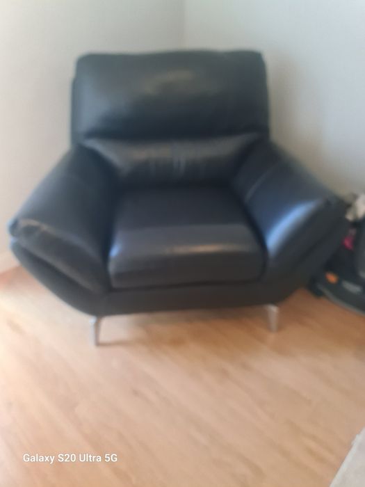 Poltrona de pele