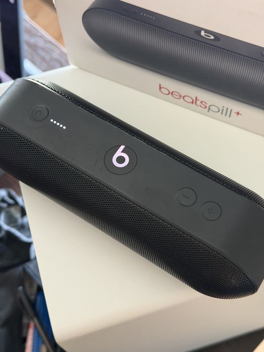 Beats Pill+ Bluetooth Speaker – Preta com Caixa Original