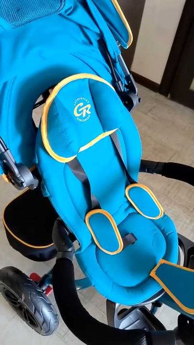 Велосипед дитячий трехколесний самокат коляска санки люлька сидіння бу