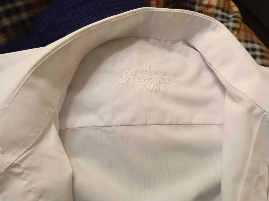 Белые рубашки (2) подросткам фирм. ( Канада)