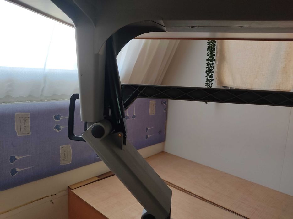 Mesa para caravana ou autocaravana