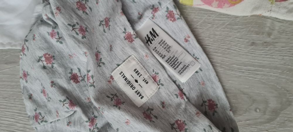 Продам дитячі панамки та шапки.