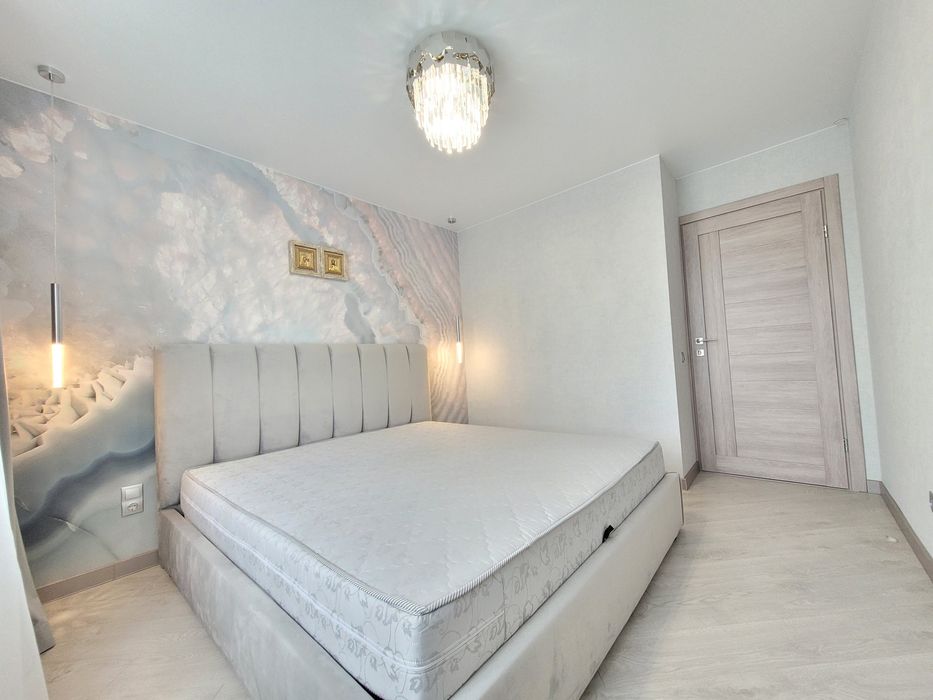 3к.Новобуд! Арцеулова! 5/10ц, 77м2, Авт.оп!, 130000уо!