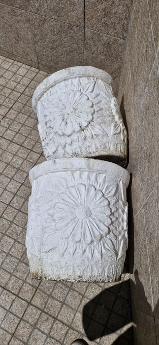 2 vasos de jardim