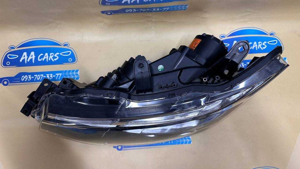 Фары Фари Фара Mitsubishi Outlander III 12-15 Xenon