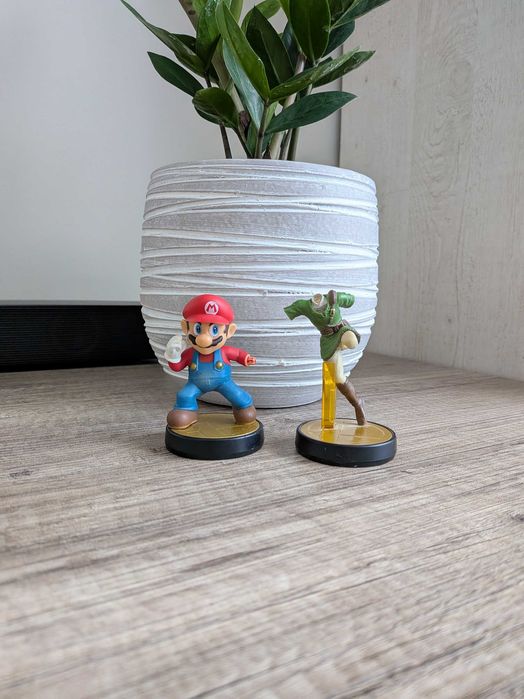 Lote de amiibos partidos mas a funcionar