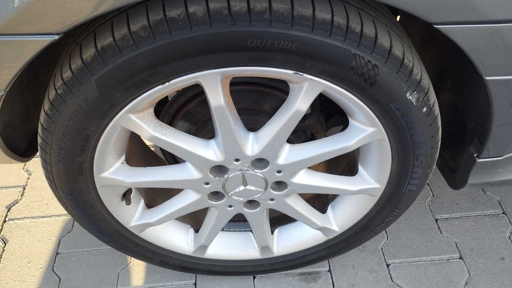 Продам Mercedes Benz B 150. 2009р.в.1.5 газ-бензин.