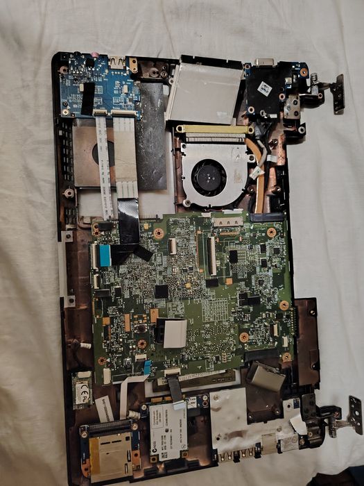 Материнка асер аspire as3810t-354g50n