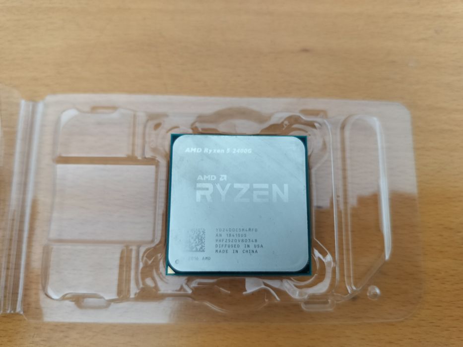 CPU Ryzen 5 2400G446317878271682560