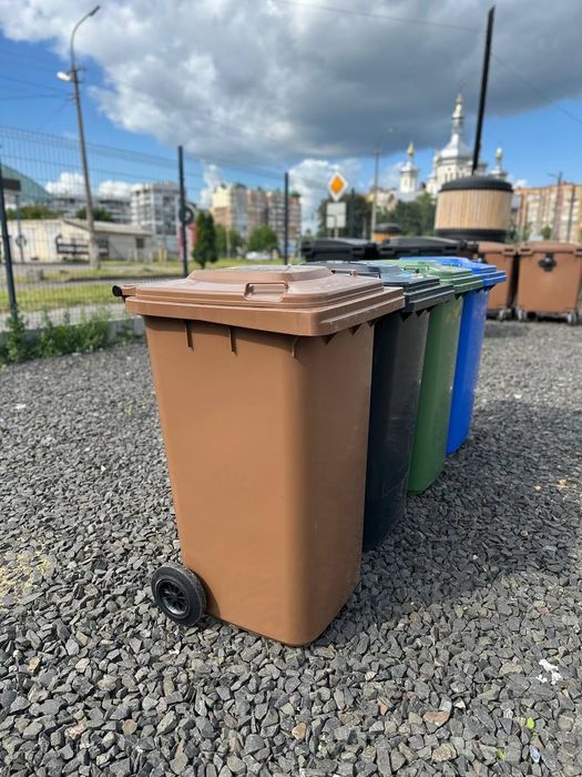 Сміттєвий контейнер / Бак для сміття WEBER 240 л