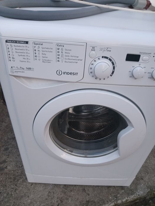 Pralka Indesit 7kg A+++ 1400