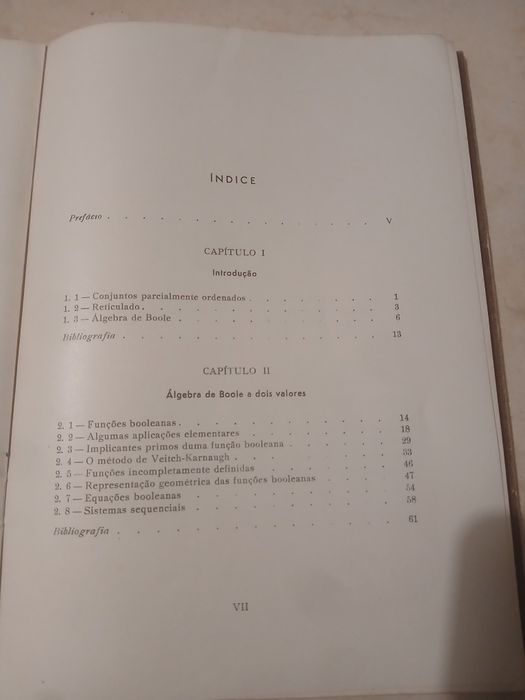 Introdução à álgebra de boole e aplicações técnicas. César de Freitas.