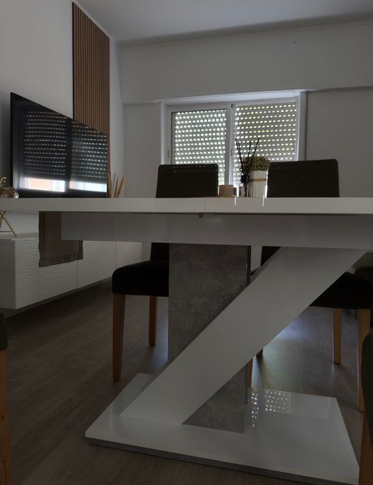 Mesa de Jantar Branca
