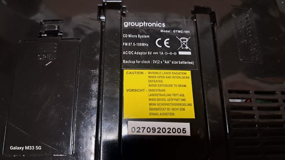 Ретро CD проигрыватель с радио