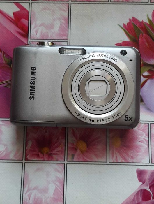 Цифровая фотокамера Samsung ES30