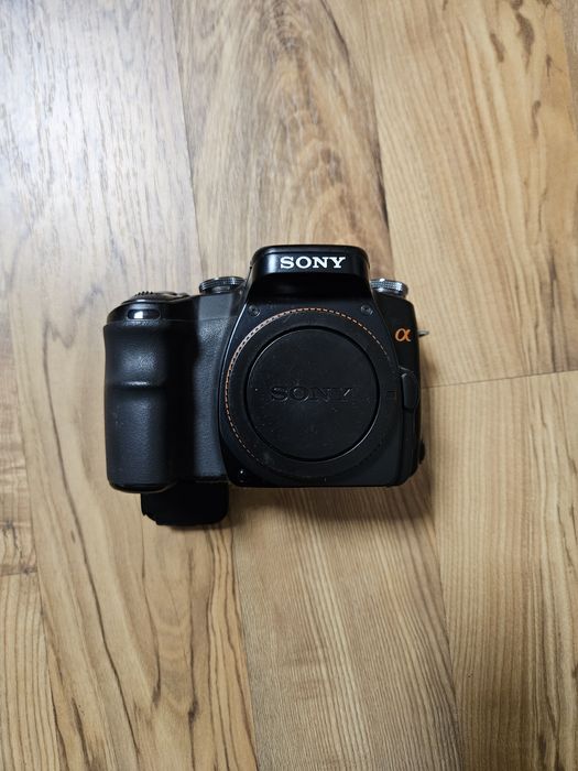 Body aparat fotograficzny lustrzanka Sony Alpha 100 uszkodzony