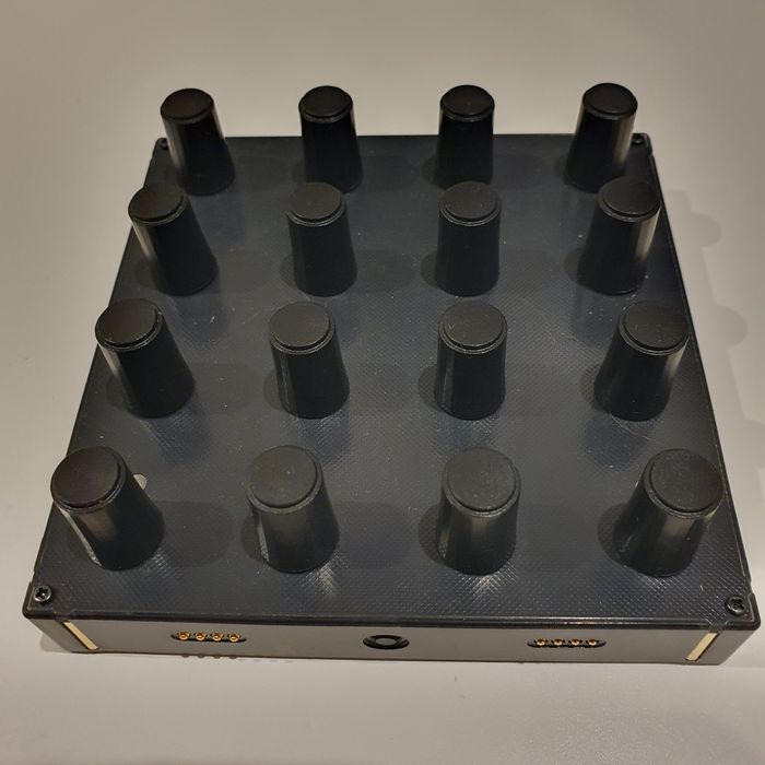 BAIXA PREÇO - Controlador MIDI EN16 Endless Encoder - Baixa preço!