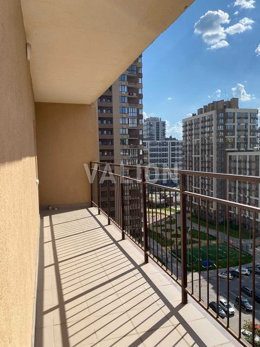 Без % Продаж 2к. квартири, 67кв.м, Варшавський мікрорайон, Виноградарь