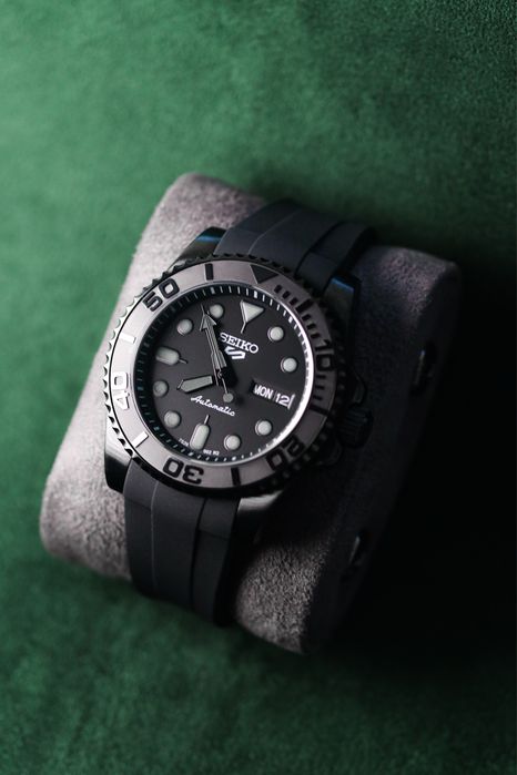 Zegarek Seiko Mod SKX Sports 5 PVD Custom Mod All Black