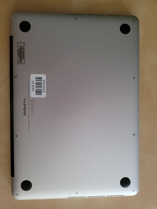 Macbook Pro 13' 256gb ssd 16gb ram