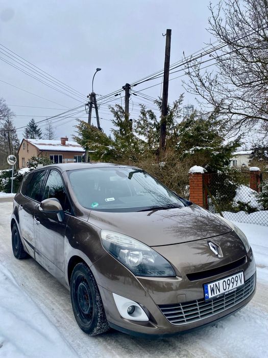 Sprzedam renault scenic 2,0 bezyna automat