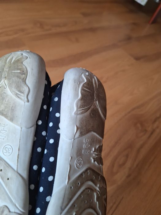 Kapcie Renbut rozm.35