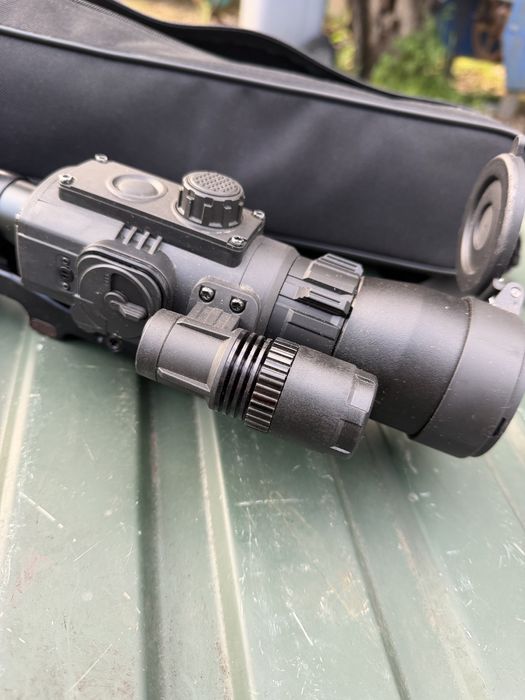 Mira noturna apenas usada 2x nova