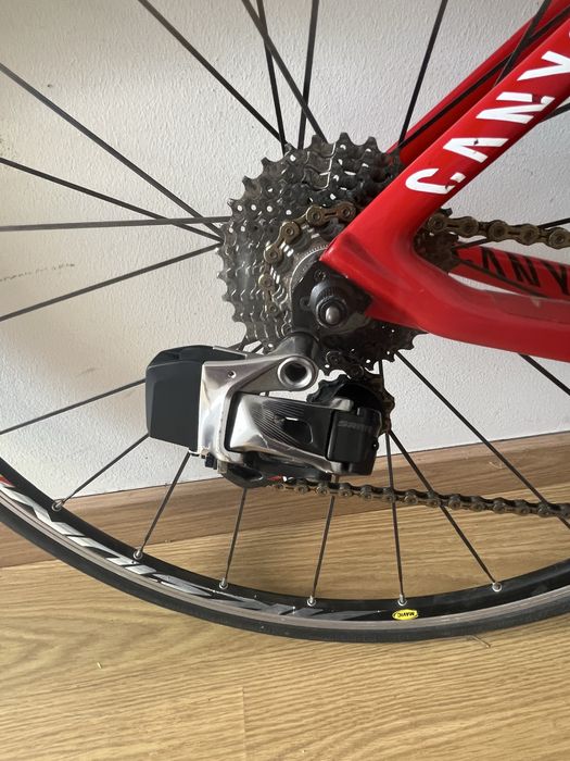 Canyon Aeroad CF SLX