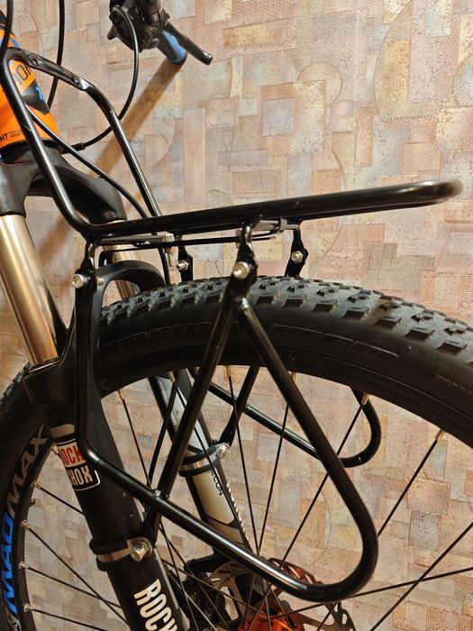 Вело багажник передний,на перед,стальной,до 15 кг