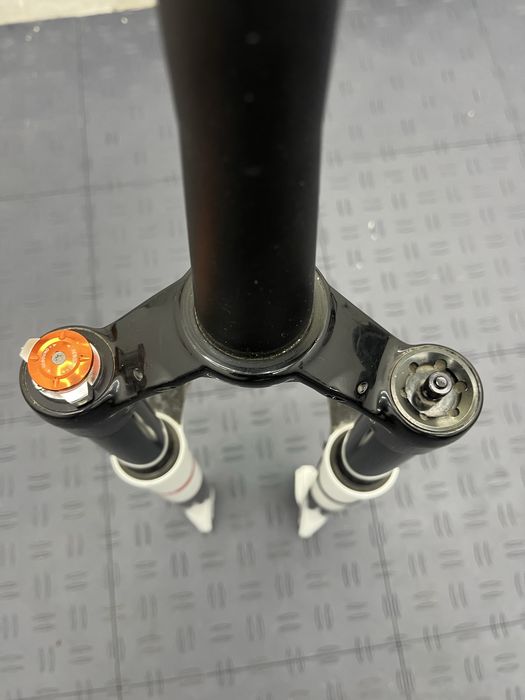 Suspensão dtswiss 26, 27.5