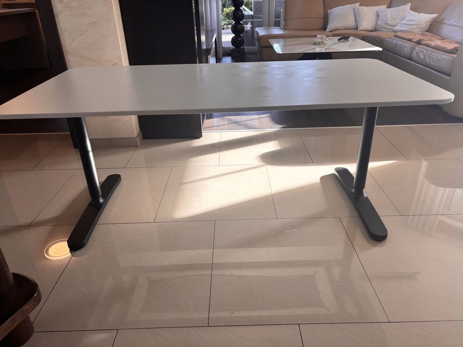 Biurko Ikea o wymiarach 160/80