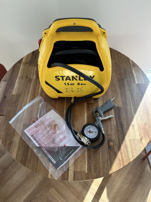 Kompresor bezolejowy Stanley 1,5 KM, 8 Bar