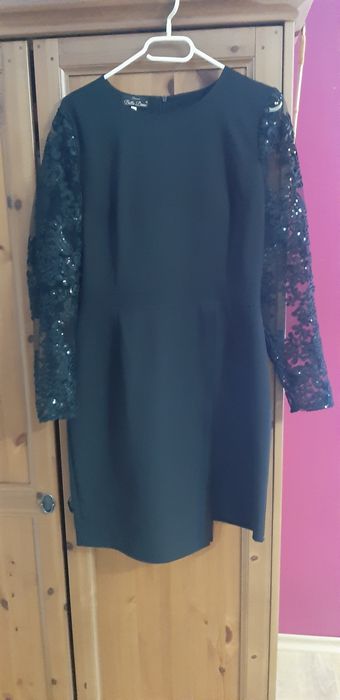 Sukienka okolicznosciowa