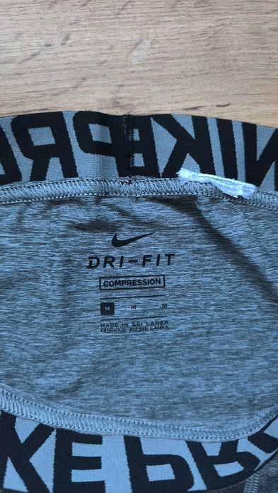 спортивні лосіни Nike (термобілизна)