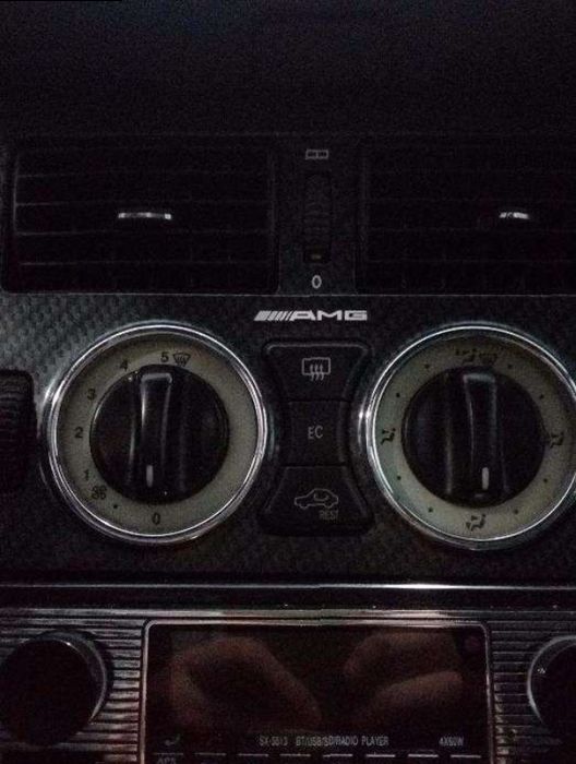 Conjunto 4 emblemas Mercedes AMG