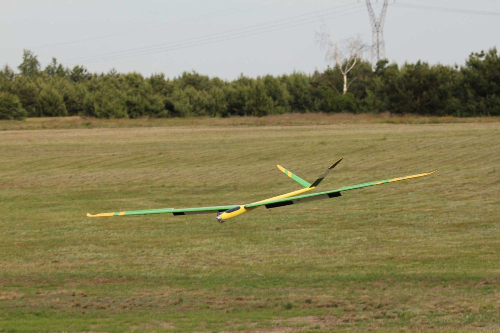 Model Szybowca F3F Barakuda Modelot 3m