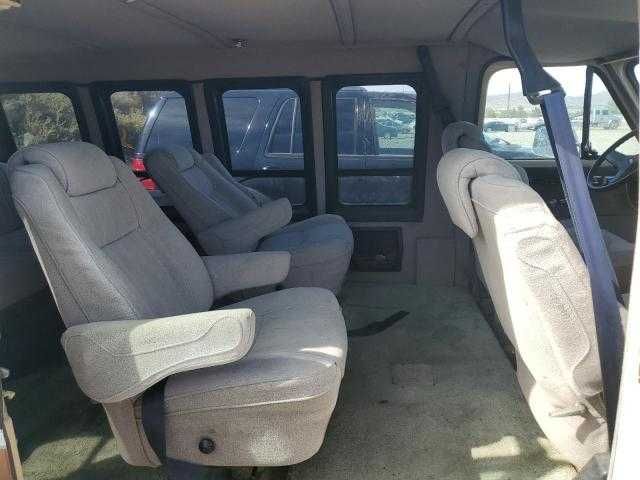 Chevrolet G20 Van Salonka