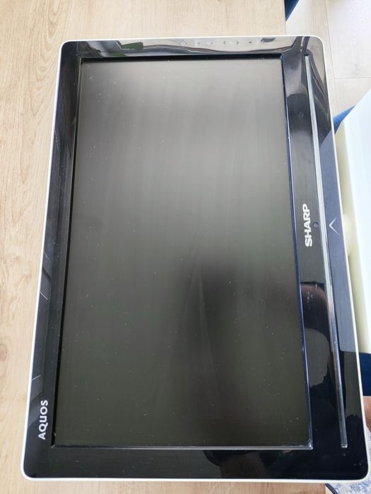 Telewizor SHARP 19 cali