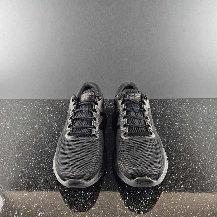 Кроссовки New Balance 490. Размер 43