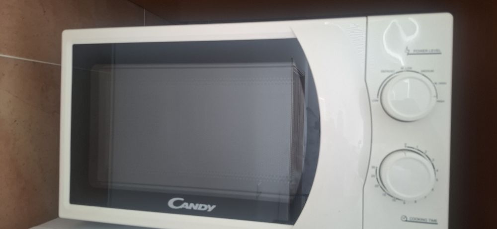 Micro-ondas Candy Branco