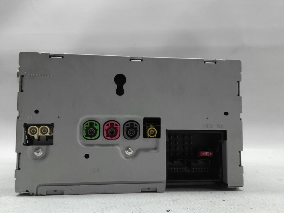 Rádio / auto-rádio MERCEDES-BENZ GLA (X156)