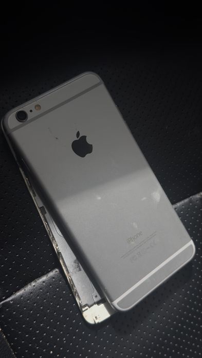 iPhone 6s без батареї на запчастини