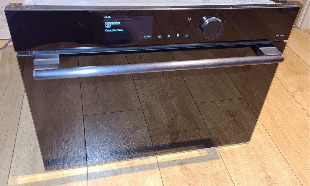 Piekarnik z funkcją mikrofali NQ5B6753CAK/U2